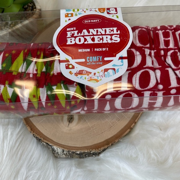Old Navy Flannel Boxers Holiday NWT - Picture 2 of 7